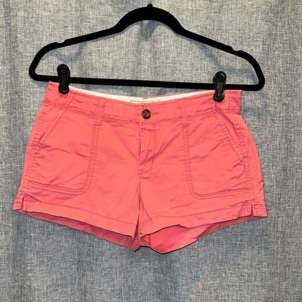 *WOMEN'S Old Navy Perfect 3.5 inch shorts size 4